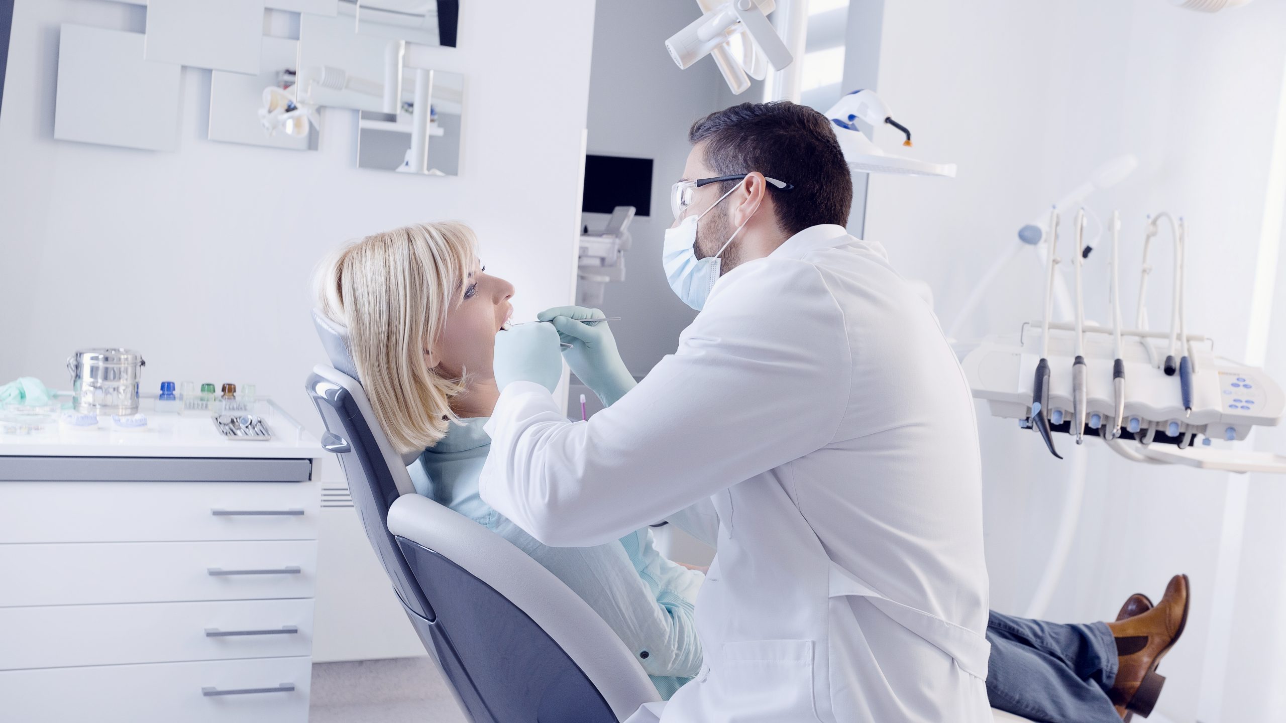 Dentist in Holtsville, NY
